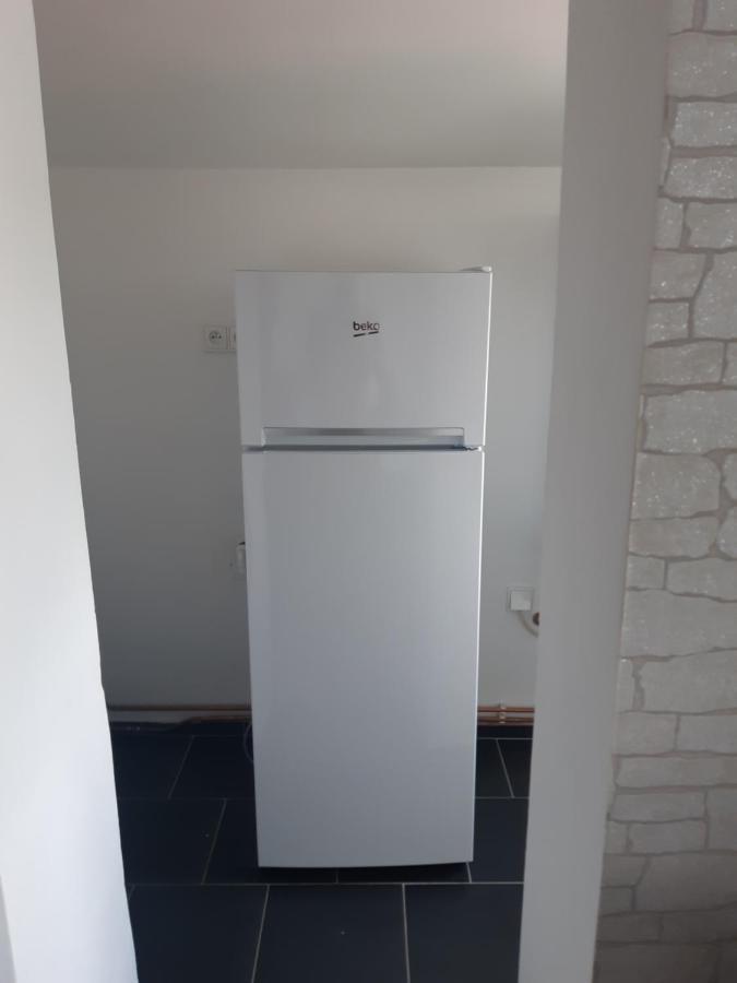 Apartman V Rodinnem Dome Яромерж Экстерьер фото